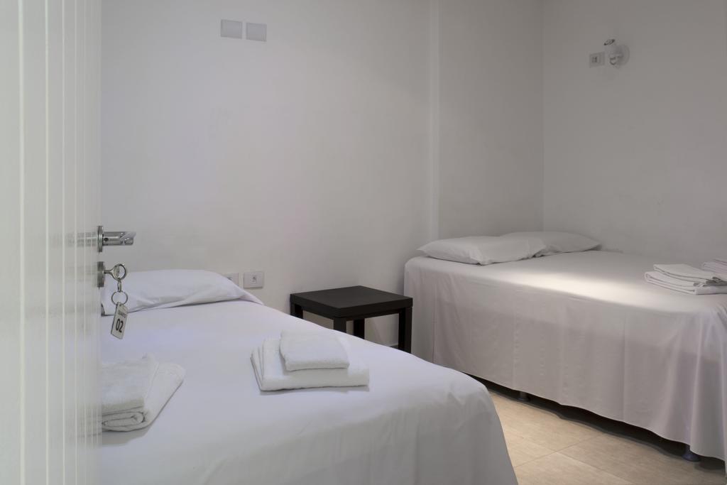 Aki Hostel เซาเปาโล ภายนอก รูปภาพ