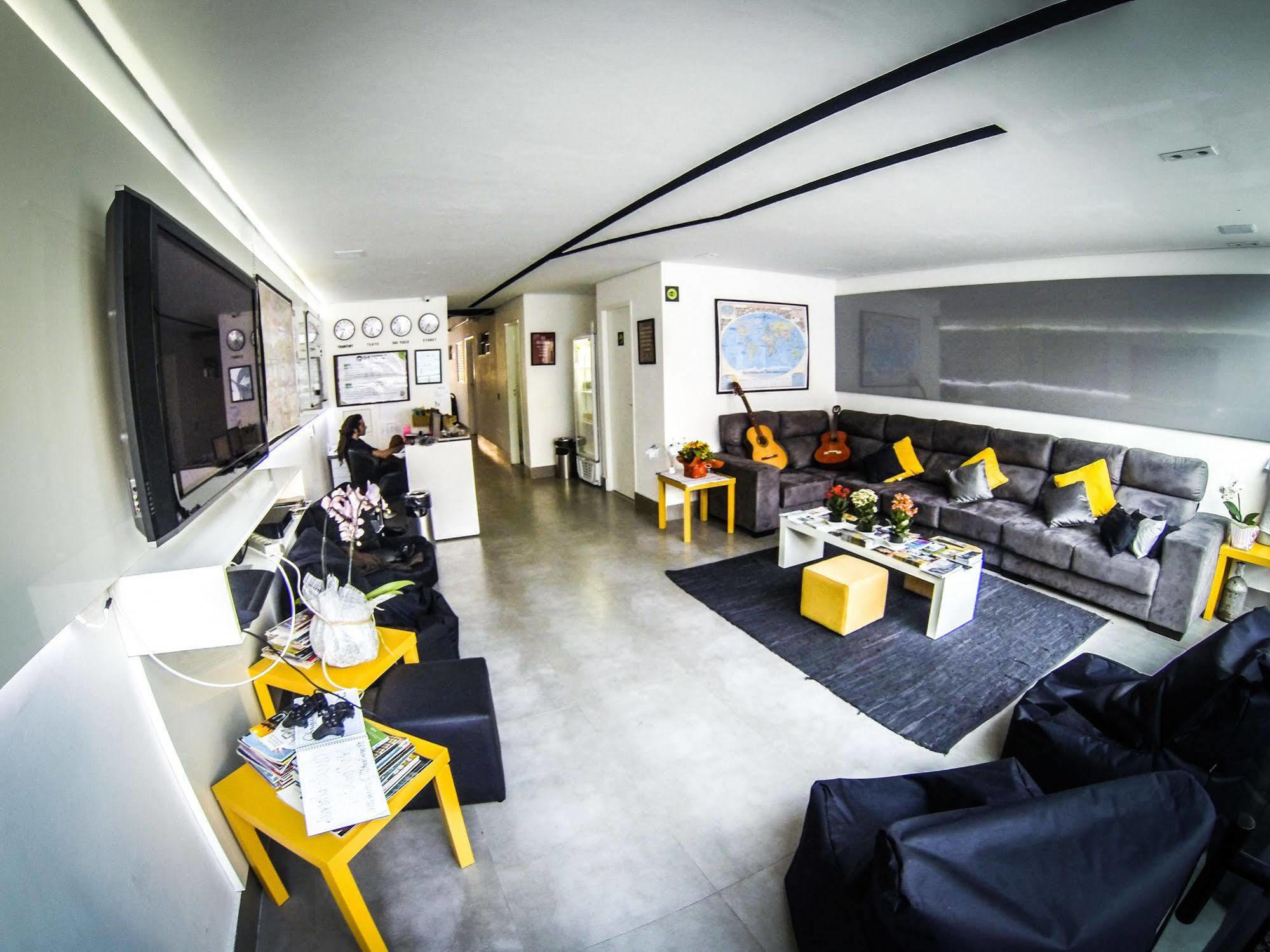 Aki Hostel เซาเปาโล ภายนอก รูปภาพ
